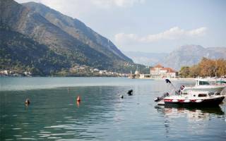 Не поехали в Абхазию из-за серпантина и полетели в Черногорию (30 ФОТО)