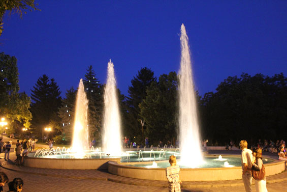 поющий фонтан в Пятигорске