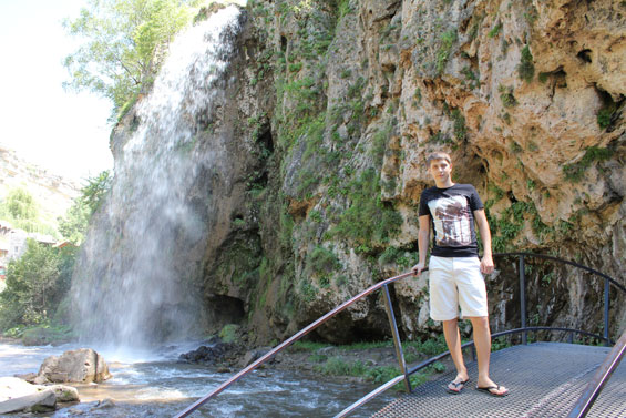 медовый водопад