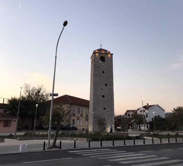 Башня clock tower 